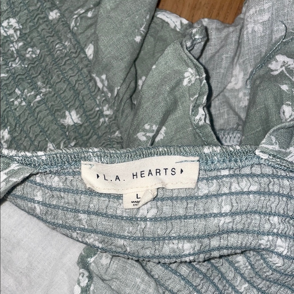 Floral Green Ruffle Tank Top - Picture 3 of 3